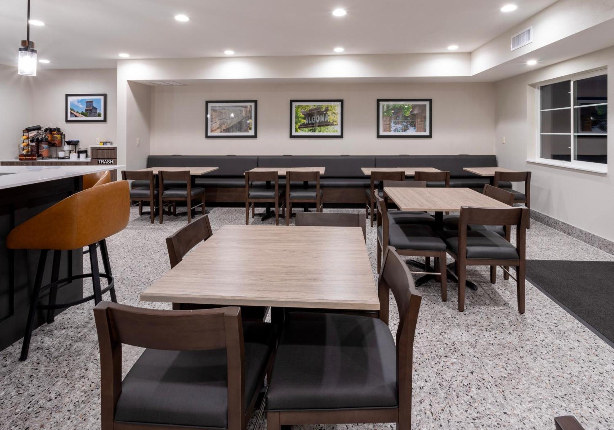 Grandstay Hotel & Suites Johnston-Des Moines, Ia 외부 사진